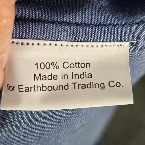 Earthbound Trading Co Size Small Chambray Tie Front Blouse Embroidered Yoke - Picture 10 of 12